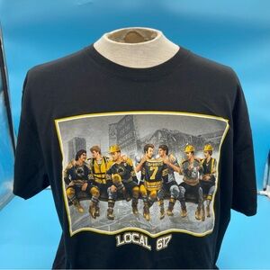 Local 617 Hockey Team Graphic T-Shirt Size XL